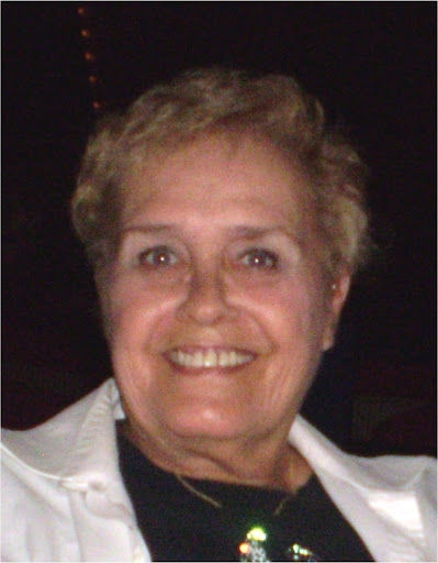 Laura Andre Photo 14