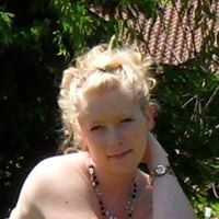 Yvette Campbell Photo 3