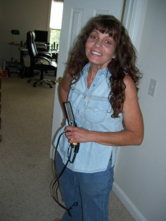 Linda Collins Photo 22