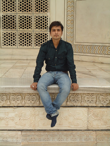 Sarfaraz Husain Photo 13