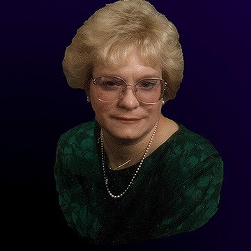Lori Casey Photo 11