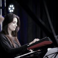 Paula Goldenberg Photo 5
