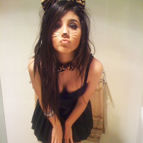 Mollie Parker Photo 12