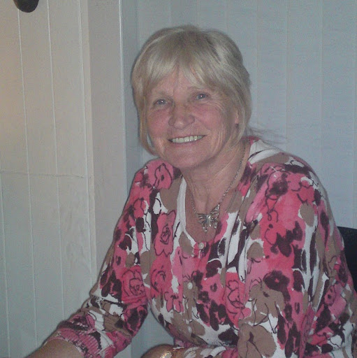 Mary Maclachlan Photo 11