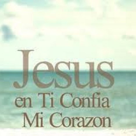 Elizabeth Molina Photo 16