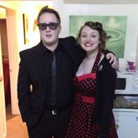 Amanda Pinson Photo 5