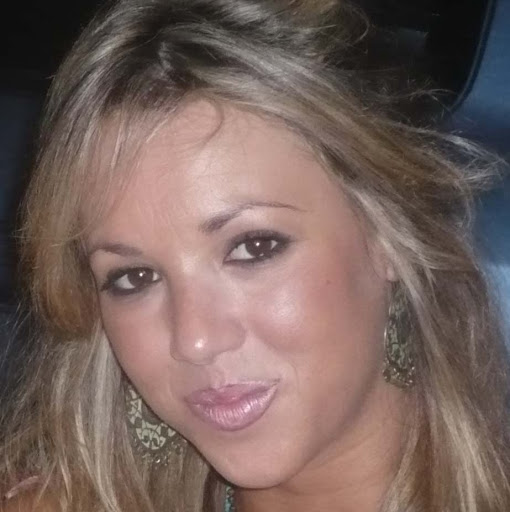 Laura Nova Photo 11