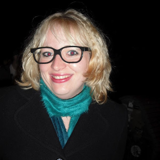 Laura Booth Photo 17