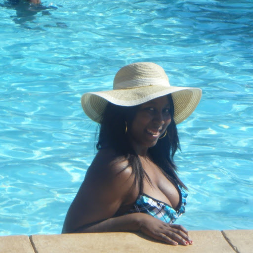Brittani Brown Photo 9