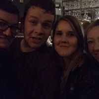 Louise Thacker Photo 5