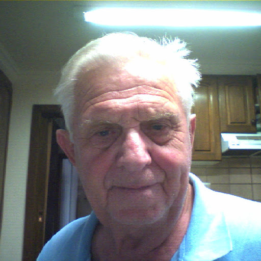 Bert Devries Photo 3