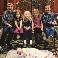 Roxanne Thayer Photo 4