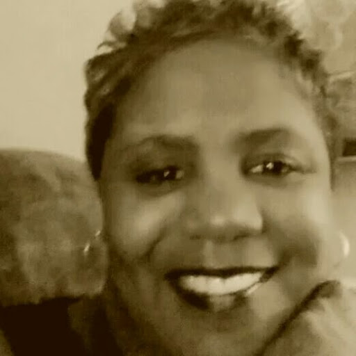 Paula Neal Photo 10