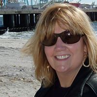 Jeanne Taylor Photo 8
