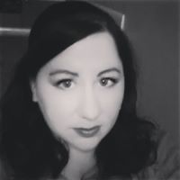 Kelli Lynch Photo 6