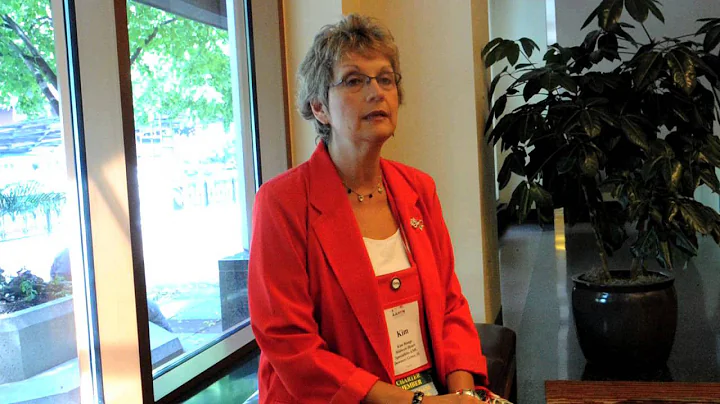 Kim Runge Photo 17