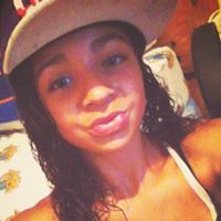 Janelle Reed Photo 2