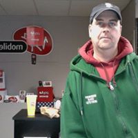 Dennis Logan Photo 7