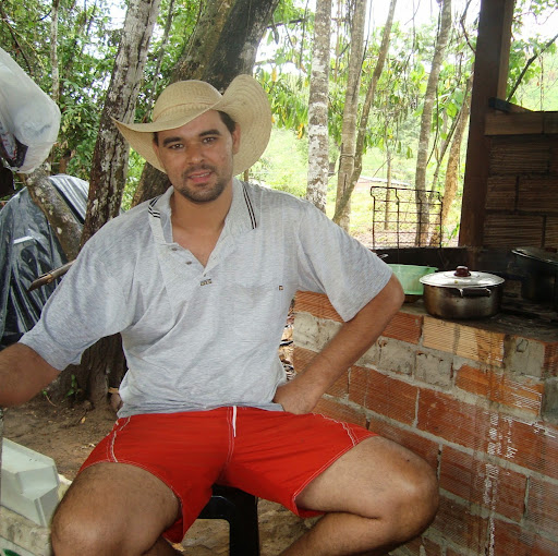 Douglas Cunha Photo 11