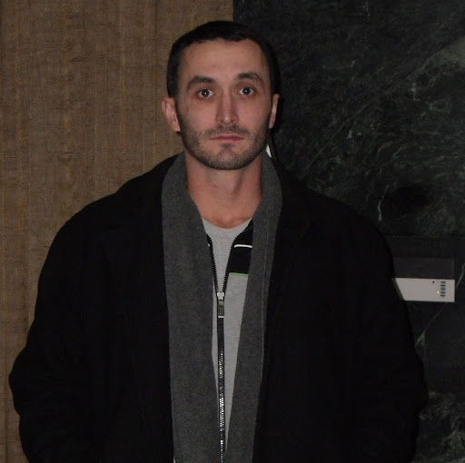 Michael Lamoureux Photo 11