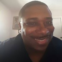 Demetrius Shaw Photo 8