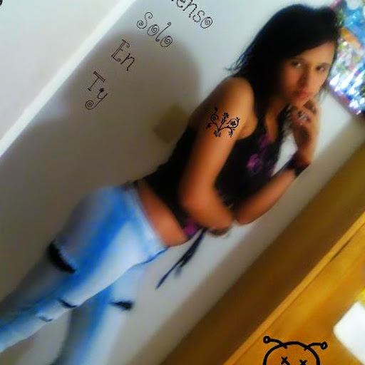 Anita Torres Photo 9