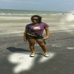 Erika Williams Photo 11