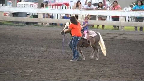 Sandi Berry Photo 22