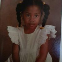 Krystal Briggs Photo 7