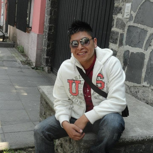 Humberto Villanueva Photo 9