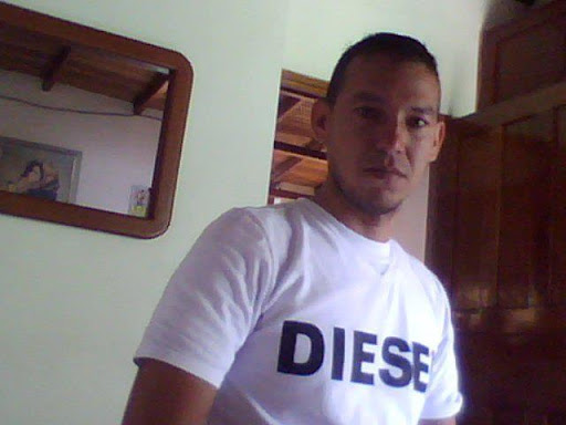 Marco Florez Photo 10