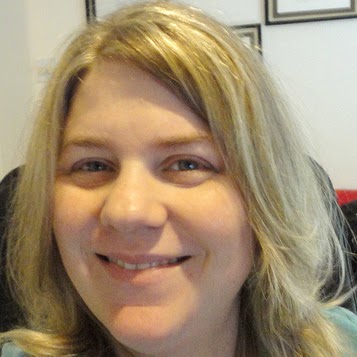 Toni Lyons Photo 11