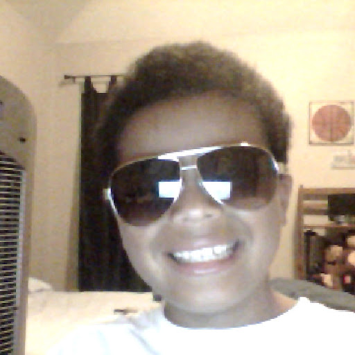 Miles Tucker Photo 12