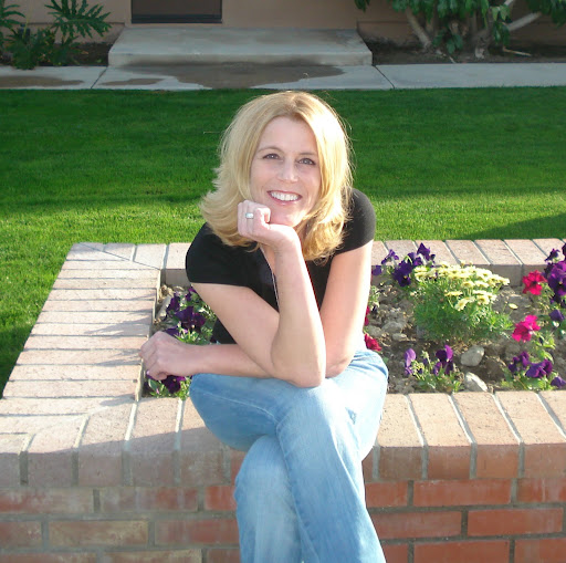 Cynthia Herrmann Photo 7