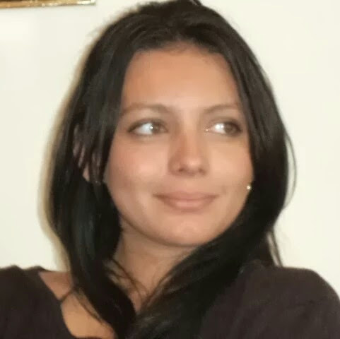 Laura Pulido Photo 13