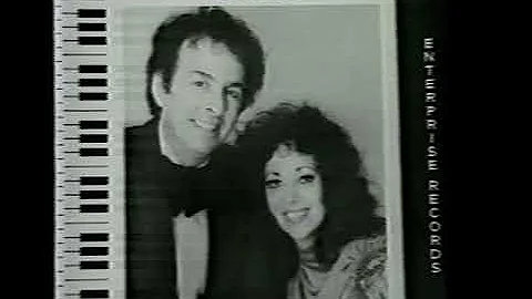 Elayne Roberts Photo 10