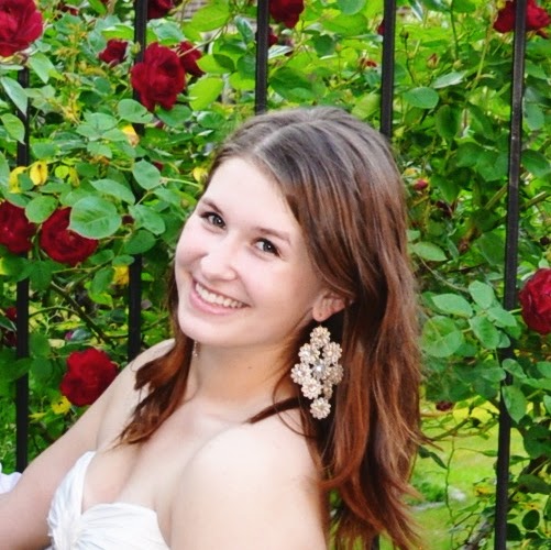 Rebekah Johnson Photo 12