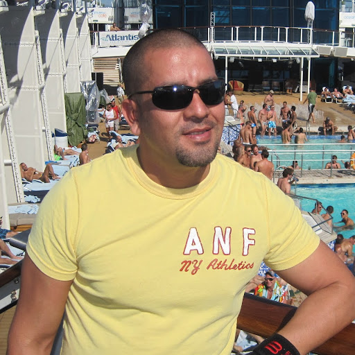 Francisco Garza Photo 12
