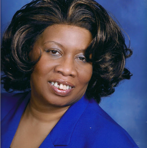 Andrea Mcelroy Photo 13
