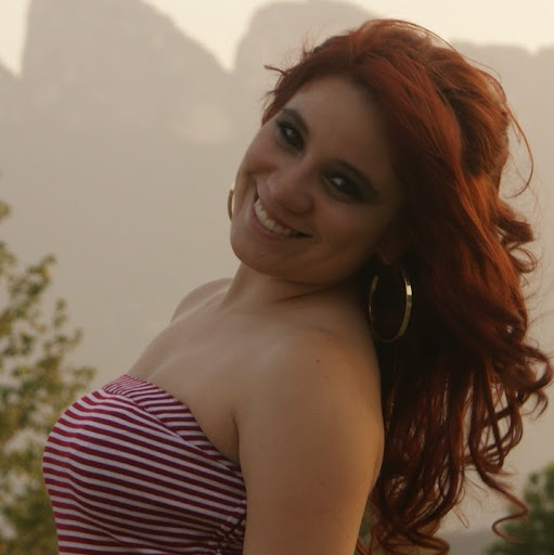 Karen Torres Photo 15