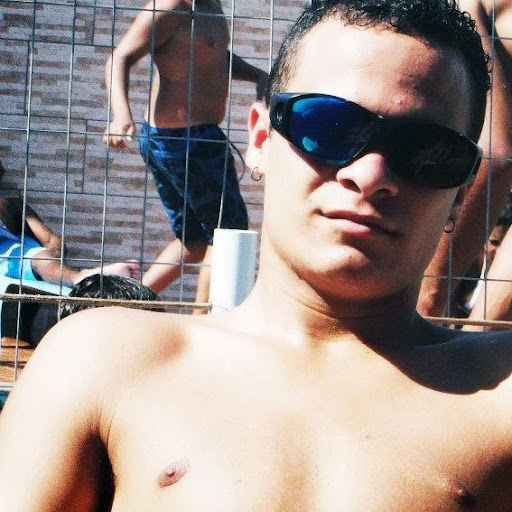 Christopher Soares Photo 14