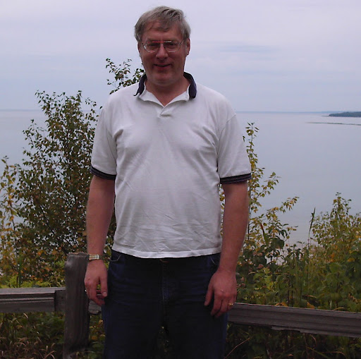 Richard Maurer Photo 16