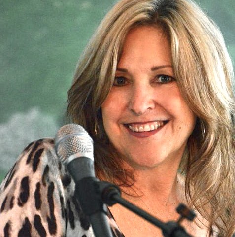 Linda Ferro Photo 9