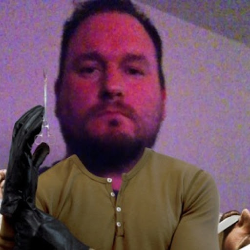 Christopher Lindsey Photo 16