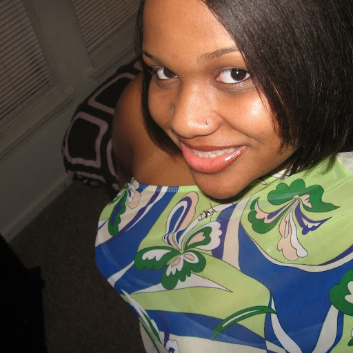 Tanya Glover Photo 13