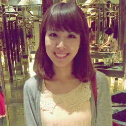 Ashley Chang Photo 13