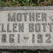 Ellen East Photo 19