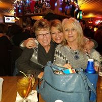 Kelly Gillette Photo 9