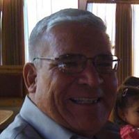 Victor Valdivia Photo 4