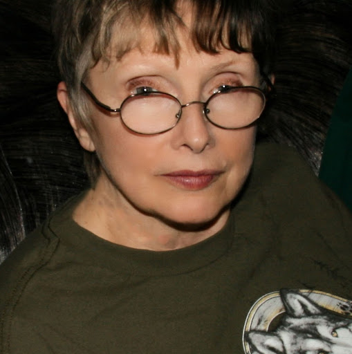 Susan Greaves Photo 13